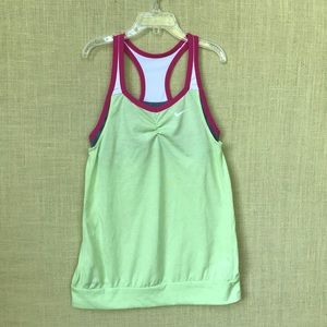 Nike racerback tank tops w/built-in bra (L)